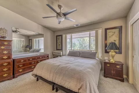 Bedroom - 8213 Bass Pt, Bradley, CA 93426 photo 3 of 7
