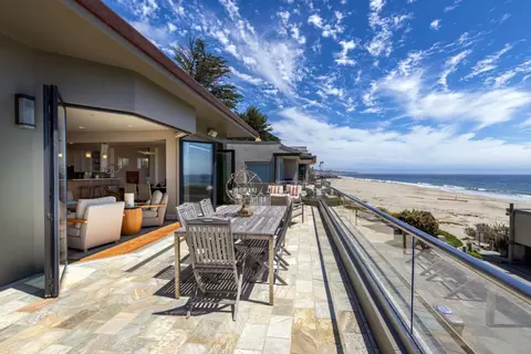 643 Beach Dr, Aptos, CA 95003