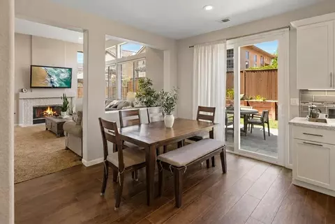 Dining - 345 Chardonnay Dr, Salinas, CA 93906 photo 1 of 1