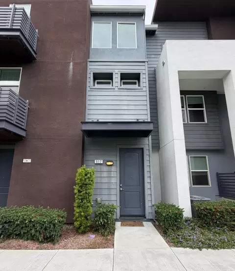 517 Clover Cir, Milpitas, CA 95035
