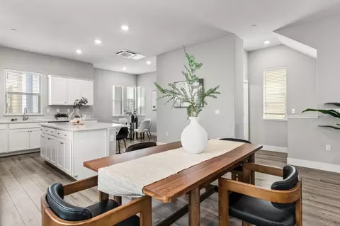 Dining - 5852 Virtual Ln, San Jose, CA 95119 photo 2 of 3