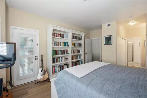 Bedroom - 511 Dursey Dr, Pinole, CA 94564 photo 3 of 3