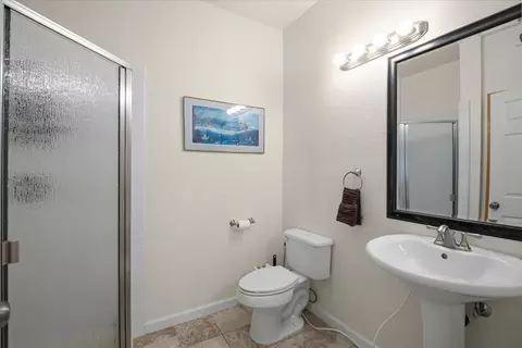 Bath - 511 Dursey Dr, Pinole, CA 94564 photo 2 of 3