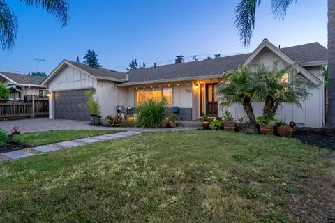 Exterior - 801 Monica Ln, Campbell, CA 95008 photo 10 of 12
