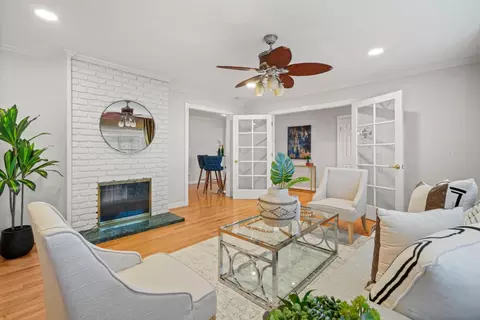 Living - 801 Monica Ln, Campbell, CA 95008 photo 2 of 4