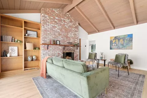 Living - 311 Baltusrol Dr, Aptos, CA 95003 photo 3 of 11