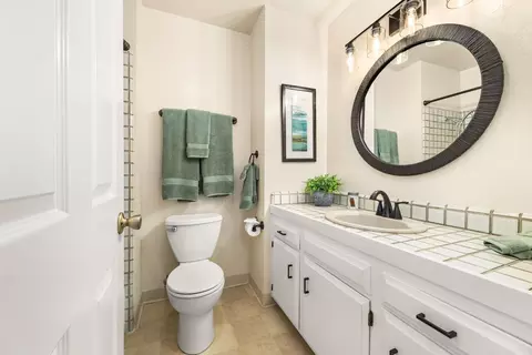 Bath - 3047 Arlington Dr, Aptos, CA 95003 photo 5 of 6