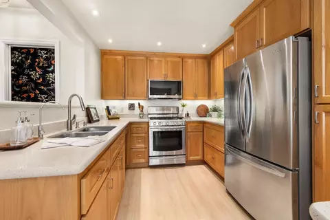 Kitchen - 3047 Arlington Dr, Aptos, CA 95003 photo 2 of 4