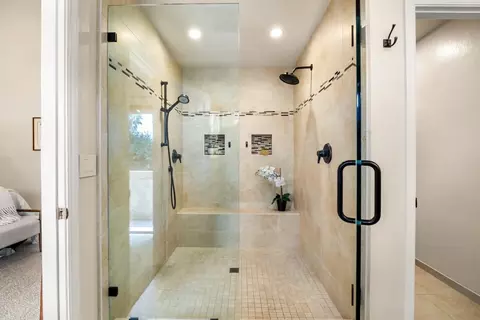 Bath - 3047 Arlington Dr, Aptos, CA 95003 photo 3 of 6