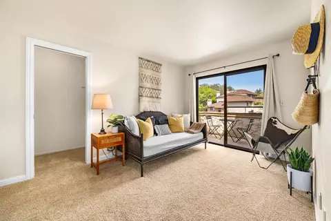Living - 3047 Arlington Dr, Aptos, CA 95003 photo 2 of 2