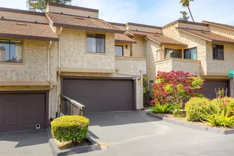 3047 Arlington Dr, Aptos, CA 95003