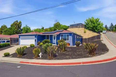 Exterior - 2793 Ruff Ct, Pinole, CA 94564 photo 11 of 12