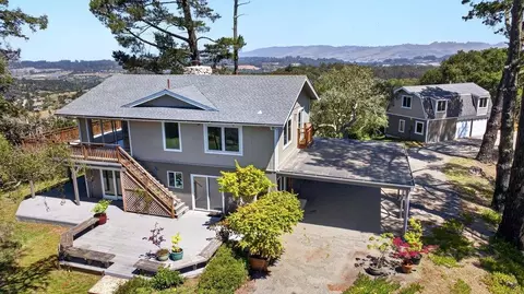 505 Hidden Valley Rd, Royal Oaks, CA 95076