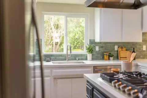 Kitchen - 709 San Leandro Cir, Salinas, CA 93901 photo 4 of 4