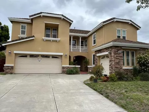 19301 Saffron Dr, Morgan Hill, CA 95037