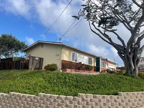 1153 Mono Ct, Seaside, CA 93955