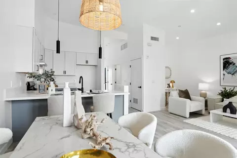 889 Mclellan Dr 306, South San Francisco, CA 94080