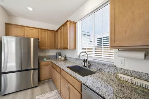 Kitchen - 1646 Siderits Way, Gilroy, CA 95020 photo 3 of 3