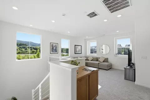 Entry Way - 1646 Siderits Way, Gilroy, CA 95020 photo 3 of 6