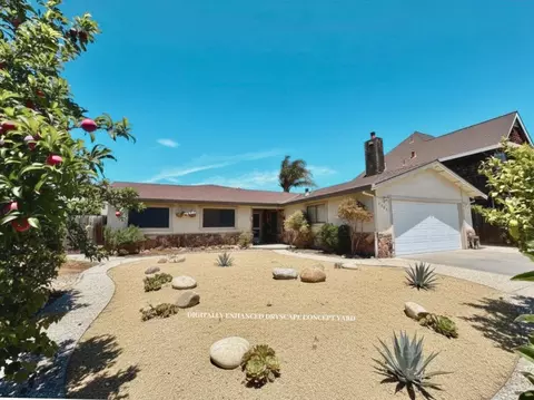 1470 Ghione Dr, Hollister, CA 95023