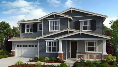 215 Golden Gate Ln, Vacaville, CA 95687