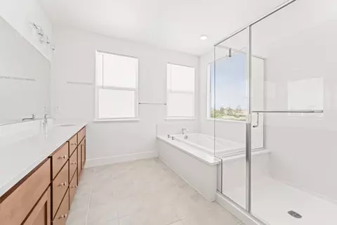 Bath - 384 Ramos Ranch Rd, Oakley, CA 94561 photo 2 of 4