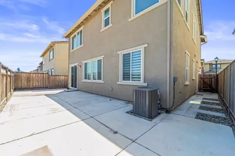 Exterior - 384 Ramos Ranch Rd, Oakley, CA 94561 photo 3 of 4