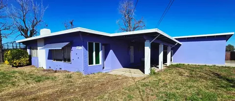 2701 Hoffman Ln, Byron, CA 94514
