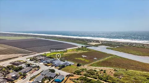 8506 Laguna Pl, Moss Landing, CA 95039