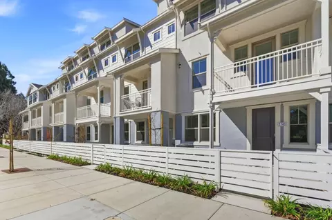 2735 Oak Rd, Walnut Creek, CA 94597