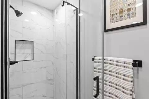 Bath - 5150 Brookside Ln, Concord, CA 94521 photo 3 of 10