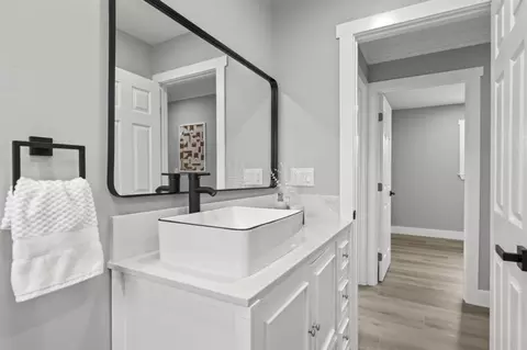 Bath - 5150 Brookside Ln, Concord, CA 94521 photo 9 of 10