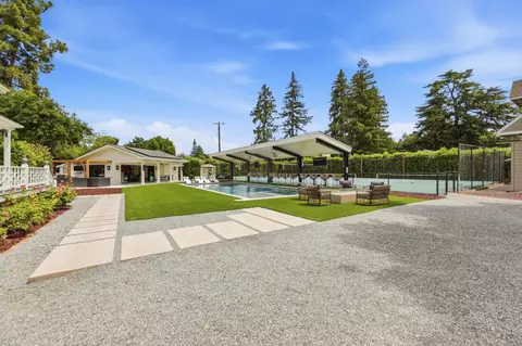 Exterior - 140 S Peter Dr, Campbell, CA 95008 photo 9 of 30