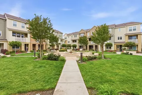 142 Triggs Ln, Morgan Hill, CA 95037