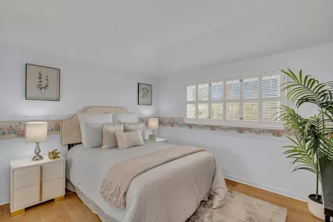 Bedroom - 728 Murphy Dr, San Mateo, CA 94402 photo 5 of 8