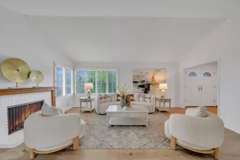 Living - 728 Murphy Dr, San Mateo, CA 94402 photo 2 of 7