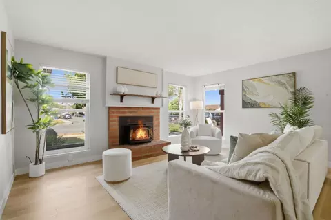 Living - 931 Hamilton Ave, Milpitas, CA 95035 photo 2 of 6