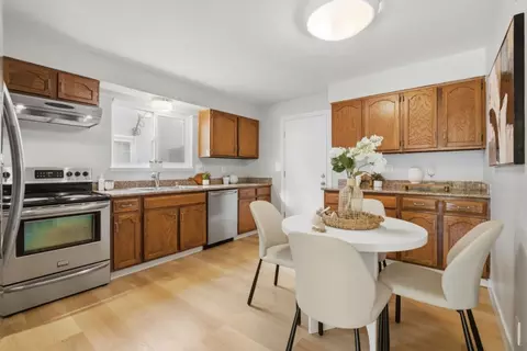 Kitchen - 931 Hamilton Ave, Milpitas, CA 95035 photo 1 of 4