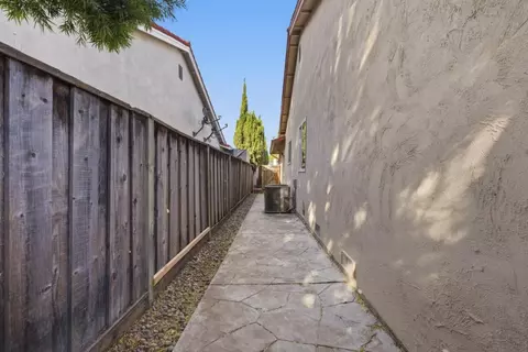 Exterior - 931 Hamilton Ave, Milpitas, CA 95035 photo 6 of 6