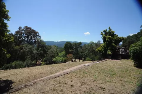 Exterior - 389 Moore Rd, Woodside, CA 94062 photo 10 of 10