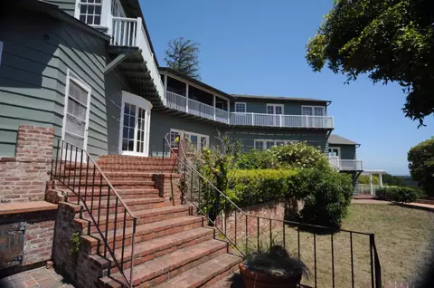 Exterior - 389 Moore Rd, Woodside, CA 94062 photo 9 of 10