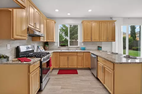 2252 Pinetown St, Stockton, CA 95212