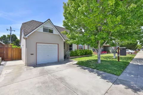 3726 Casanova Dr, San Mateo, CA 94403