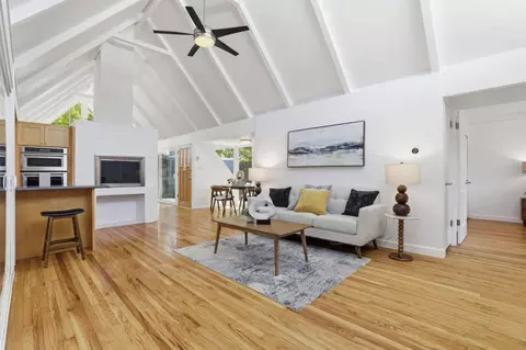 Living - 719 Jackpine Ct, Sunnyvale, CA 94086 photo 4 of 4