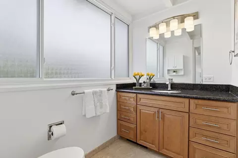 Bath - 719 Jackpine Ct, Sunnyvale, CA 94086 photo 1 of 3