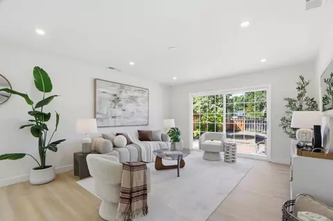 Living - 1091 W Latimer Ave, Campbell, CA 95008 photo 1 of 3