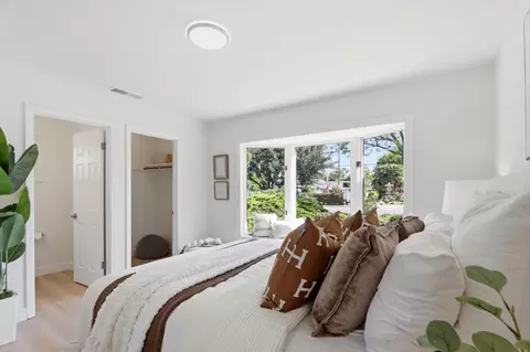 Bedroom - 1091 W Latimer Ave, Campbell, CA 95008 photo 9 of 9