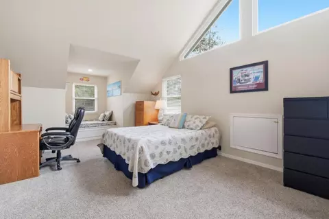 Bedroom - 585 Calle Del Sol, Aptos, CA 95003 photo 3 of 9