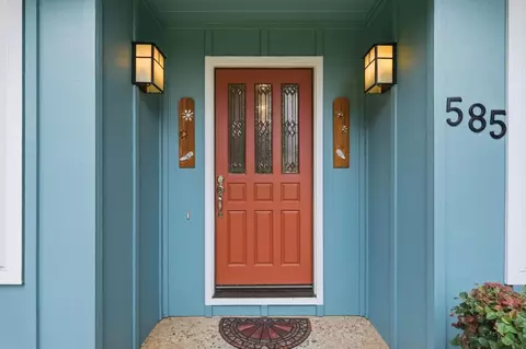 Entry Way - 585 Calle Del Sol, Aptos, CA 95003 photo 1 of 2