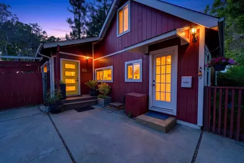115 Catalpa St, Santa Cruz, CA 95062